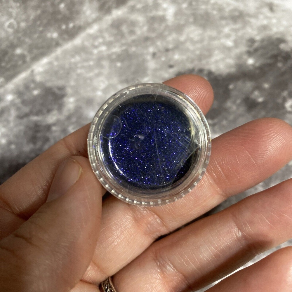 Tattoo Junkee Lip‎ Effects Shimmer Pigment In Shade Diva - Picture 3 of 4